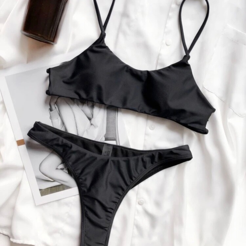 Cut-out Black Bikini Swimsuit